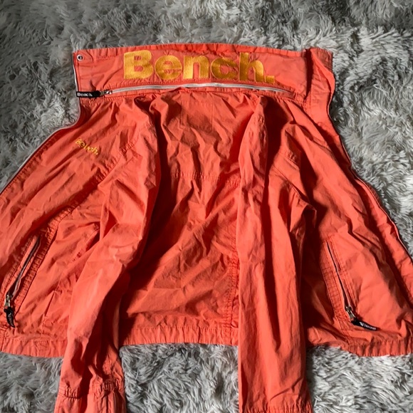 Bench Jacket - Picture 2 of 2